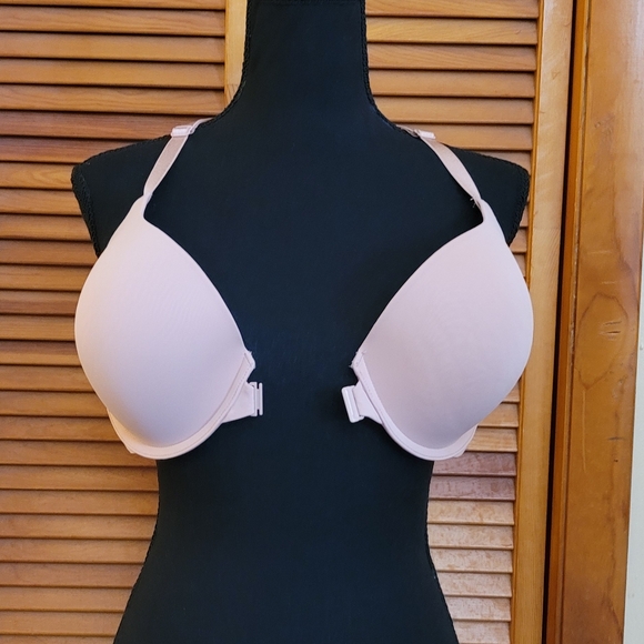 EUC Victoria's Secret Perfect Shape Bra Size 40C - Picture 2 of 5